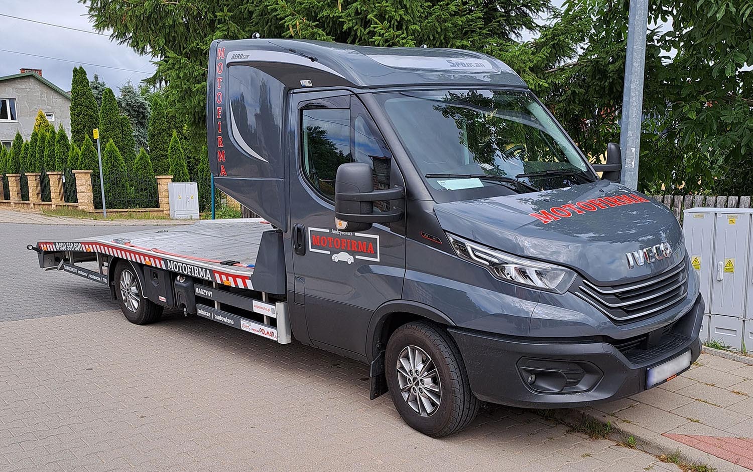 Kiedy powinniśmy wezwać lawetę?